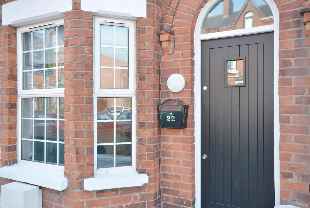Dom wakacyjny Modern Queens Quarter Townhouse 2 Belfast